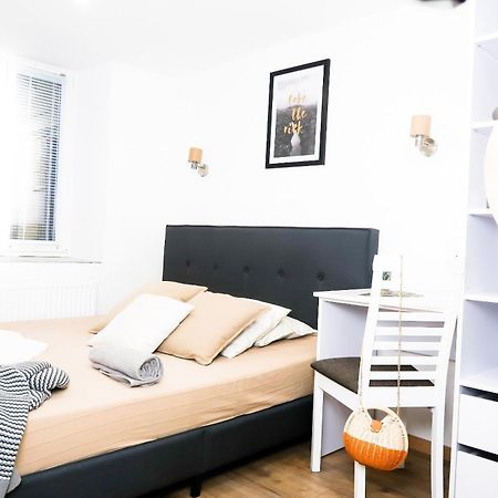 Budapest City Center, Nicely Renovated Apartment With 3 Bedrooms Budapeste Exterior foto